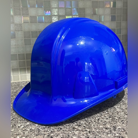Pyramex Hard Hat Blue Hard Hat New #1504 - Picture 1 of 8